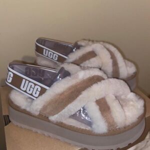 [SOLD] UGG Disco Cross Platform Sandal